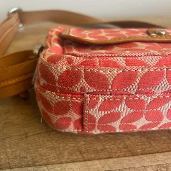 Fossil Signature Canvas Crossbody‎ Coral Bag Boho Classic Geometric Leather Trim - Picture 4 of 16